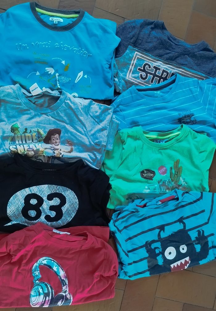 Tee shirts