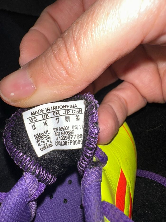 Chaussons Adidas 17 - photo numéro 3