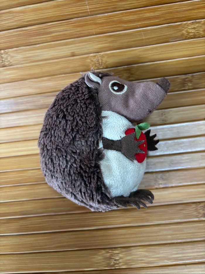Doudou hérisson marron fraise pouet IKEA - photo numéro 2