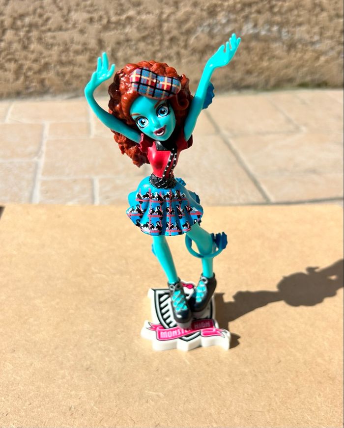 Figurine Monster High Lorna Mcnessie #39