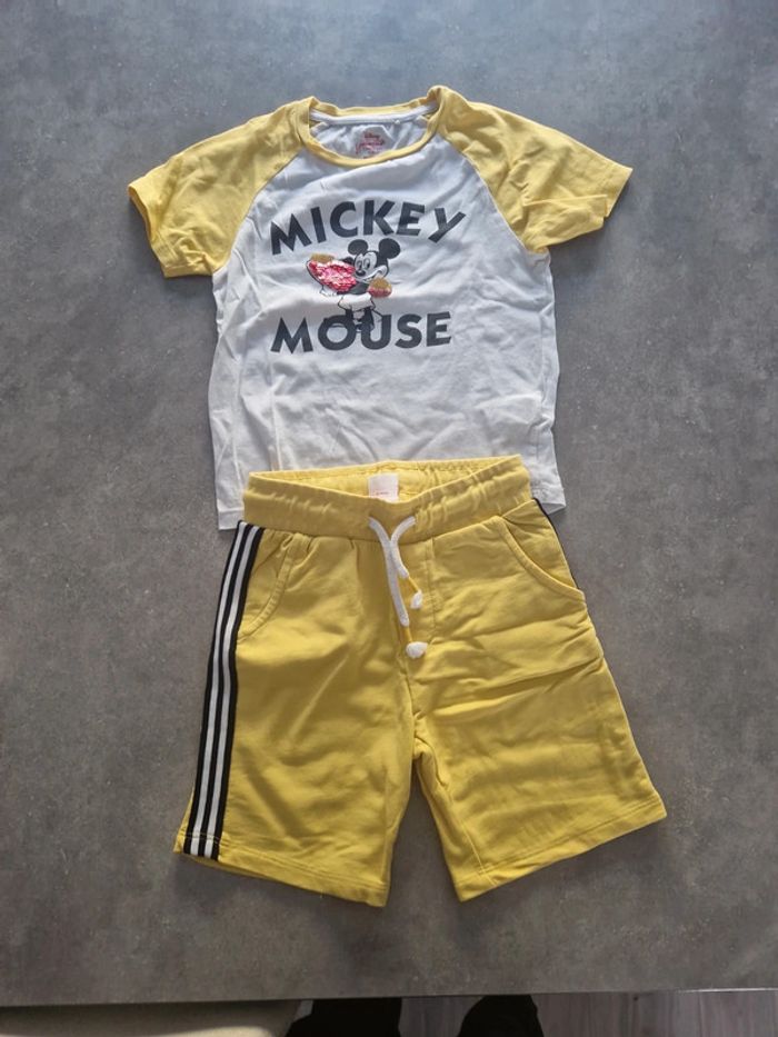 Ensemble 2 pièces été garçon 100% coton short jaune Tee-shirt manche courte Mickey T5ans TBE disney