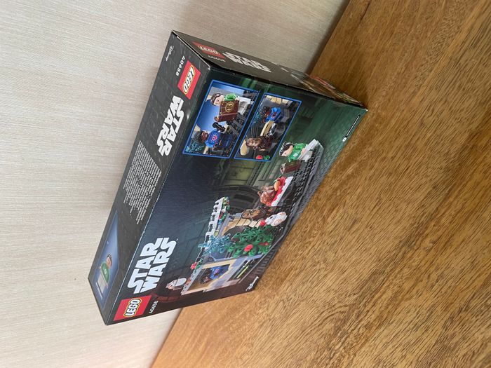 Lego Star Wars Diorama des fêtes du Faucon Millennium (40658) - photo numéro 5