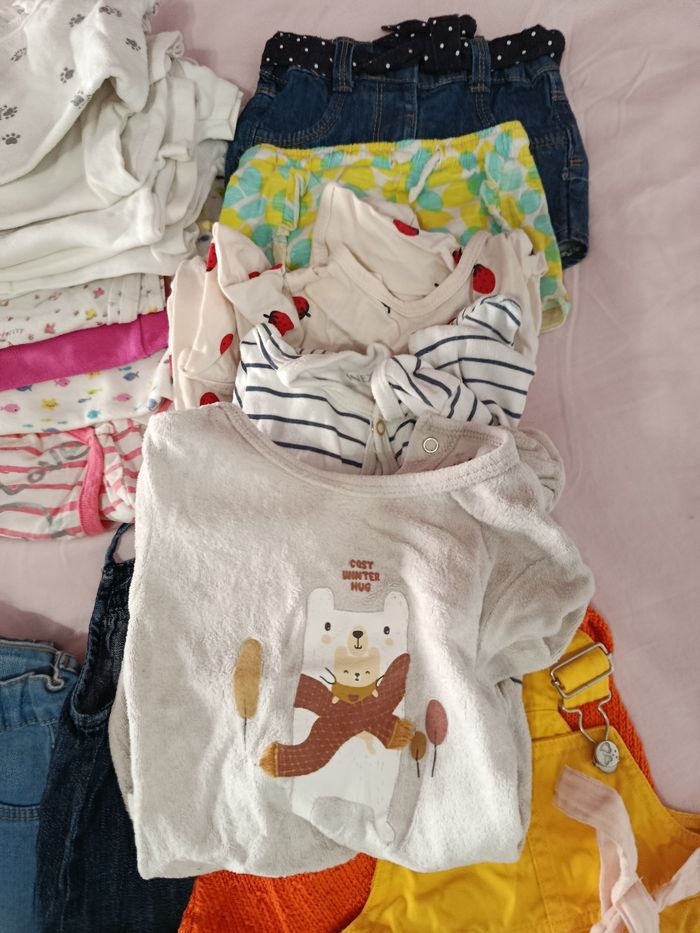Lot vêtements fille 6 mois - photo numéro 9