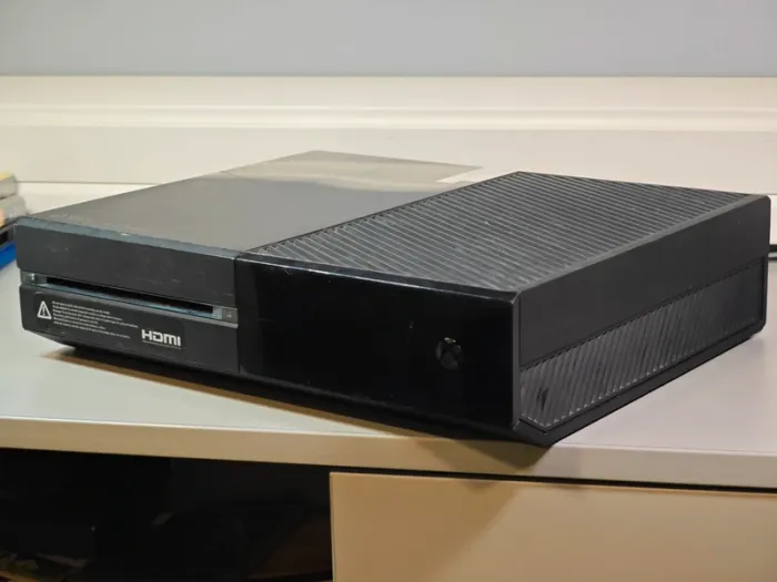 Console Xbox One 500Go pour pièces - photo numéro 4