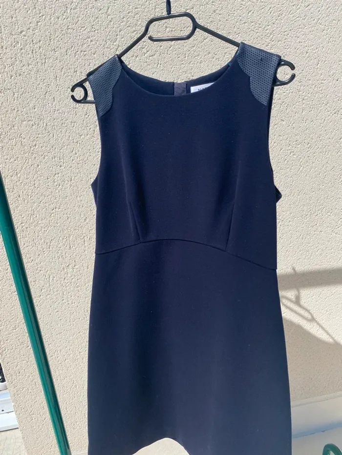 robe bleu marine droite nafnaf taille 38