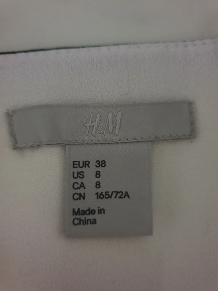 H&M jupe noir et blanche taille M - photo numéro 7