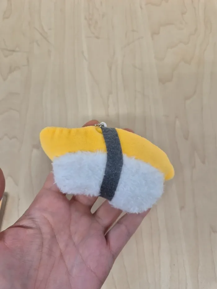 Mascotte Tsuburana hitomi no Osushi : Tamago - photo numéro 2