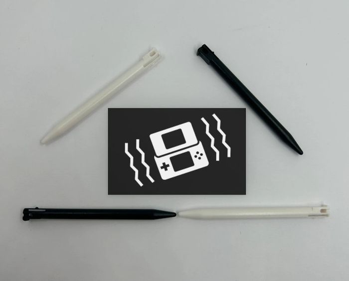 Pack Stylets "4 Pièces : 2 blanc , 2 Noir" Pour Console DS (neuf sans emballage ) - photo numéro 2