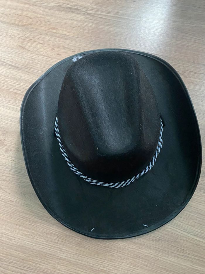 Chapeau