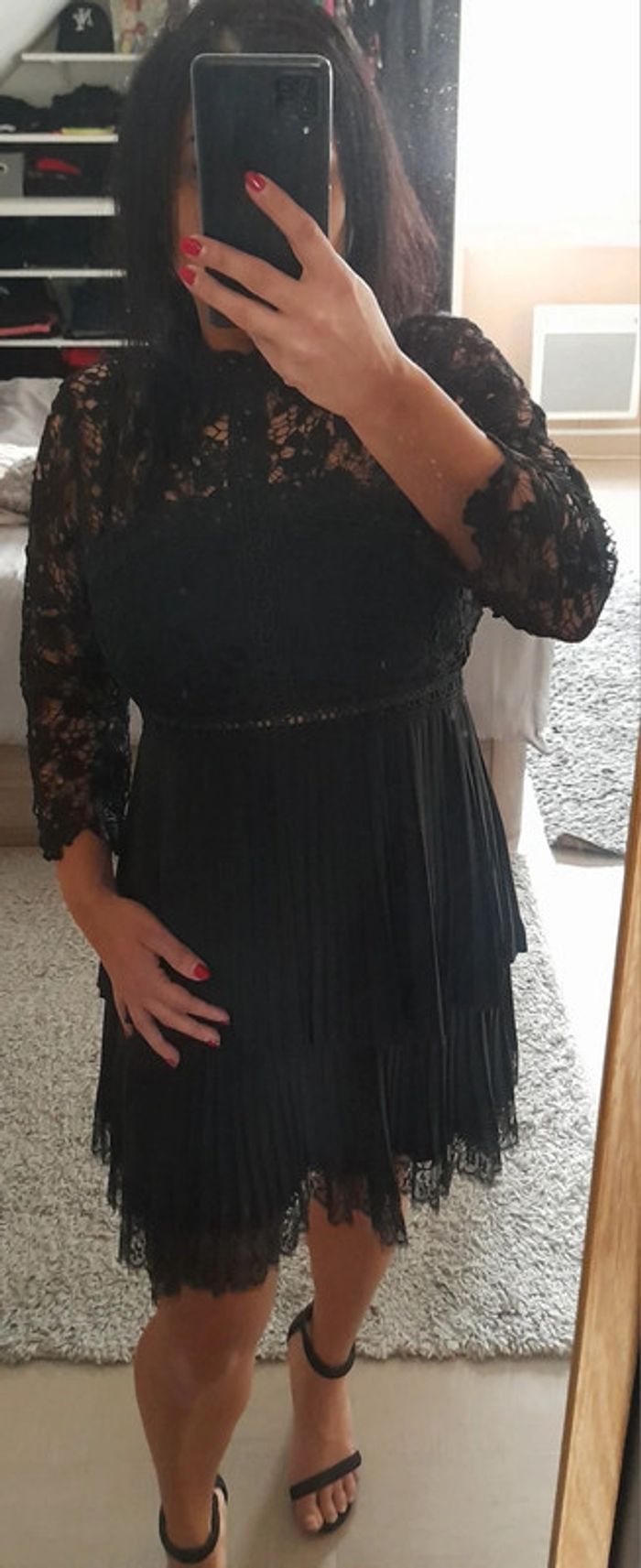 Robe chic avec dentelle Zara