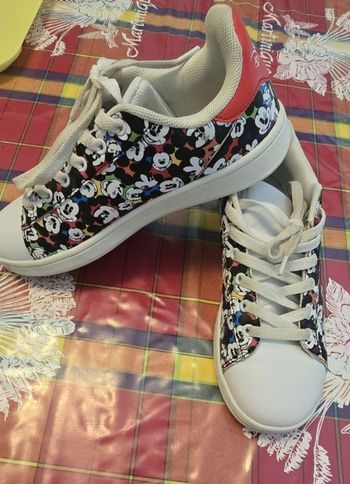 ⚘️ superbes baskets unisex pointure 36 disneylandparis ⚘️