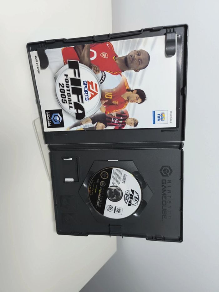 GameCube - Fifa 2005 - photo numéro 2