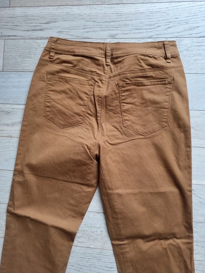 Pantalon camel Sarah John 36 - photo numéro 4