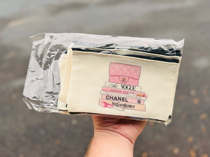 Trousse de maquillage - photo numéro 3