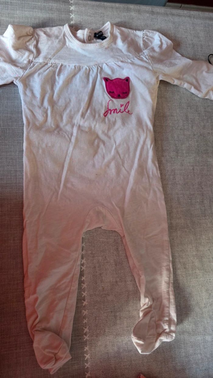 Lot 6 pyjamas 18 mois - photo numéro 2