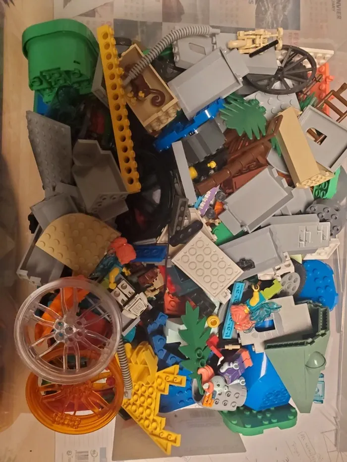 Lot de vrac lego. - photo numéro 2