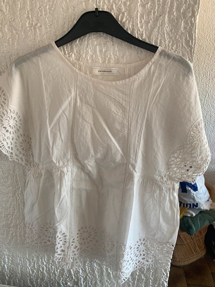 Top broderie anglaise