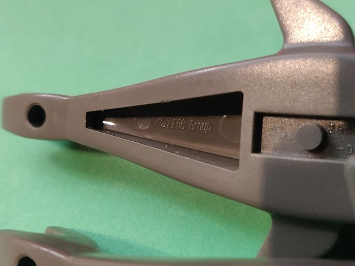 Lot 2 requins vintage gris Lego - en excellent état - vrai Lego - photo numéro 3