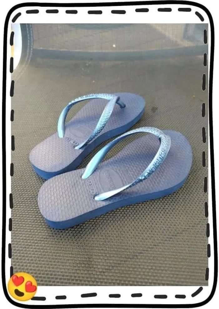 Tongs bleu marine Havaïanas taille 23 24 - photo numéro 2