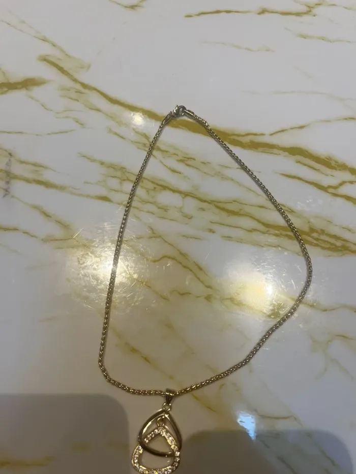 Collier avec pendentif or - photo numéro 3