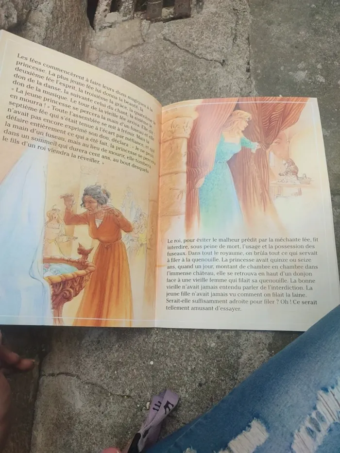 Livre le petit chaperon rouge et la belle au bois dormant - photo numéro 7