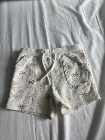 Short 18 mois en éponge