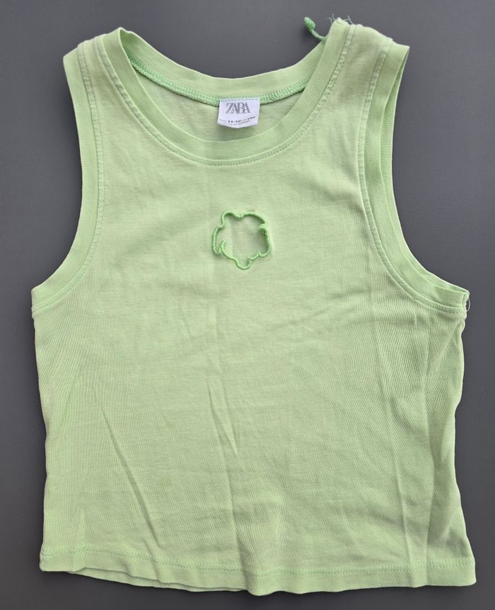 Tee-shirt MC 11-12 ans fille zara neuf