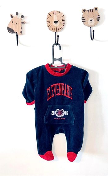 Pyjama en velours taille 1 mois