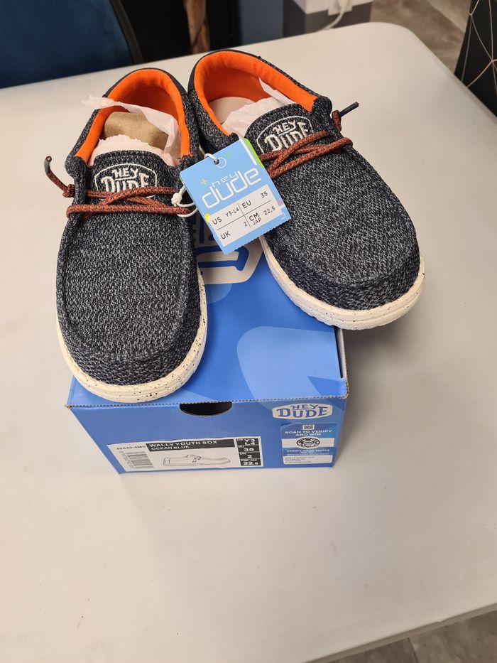 Chaussure - photo numéro 1
