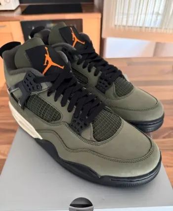 Nike Jordan 4 Undefeated - taille 44