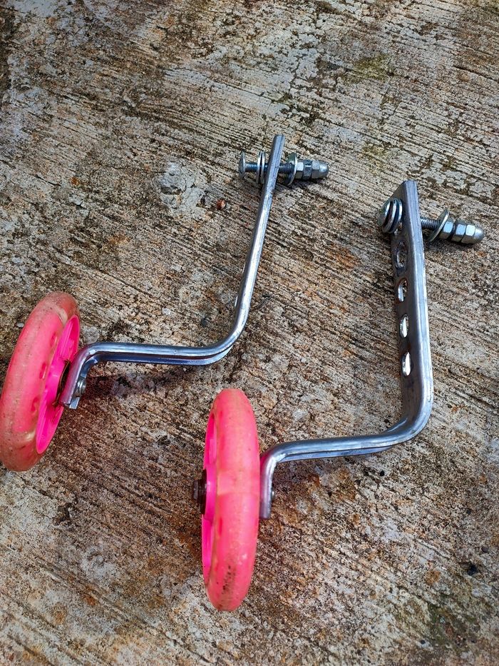Petites roue pour vélo enfant - photo numéro 4