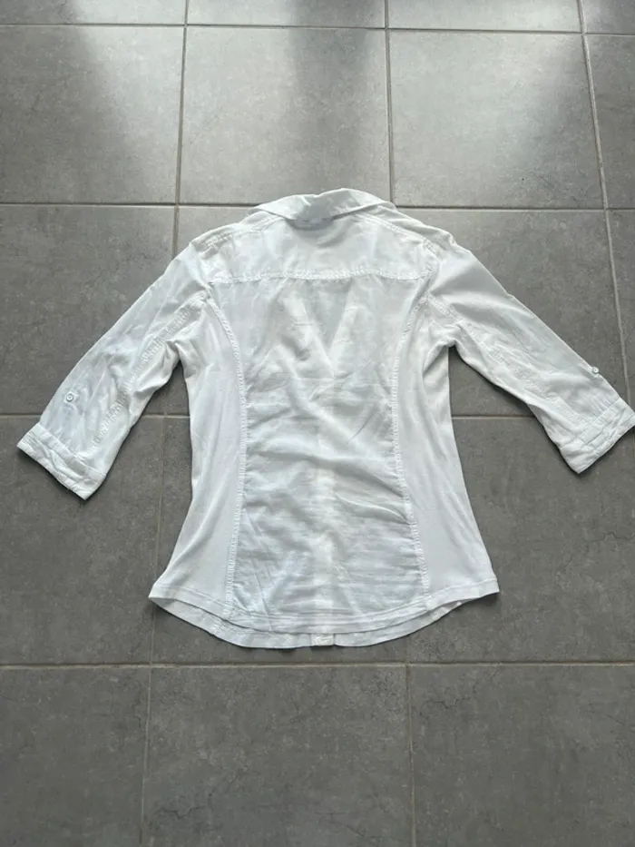 Chemise - photo numéro 3