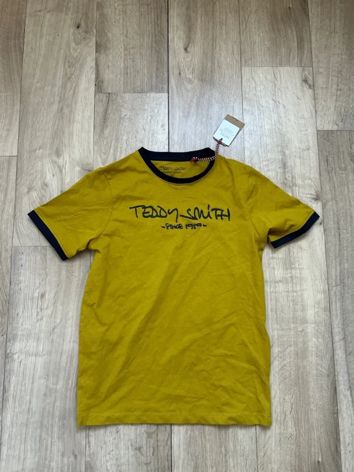 T-shirt moutarde dorée Teddy Smith since 1989 12ans