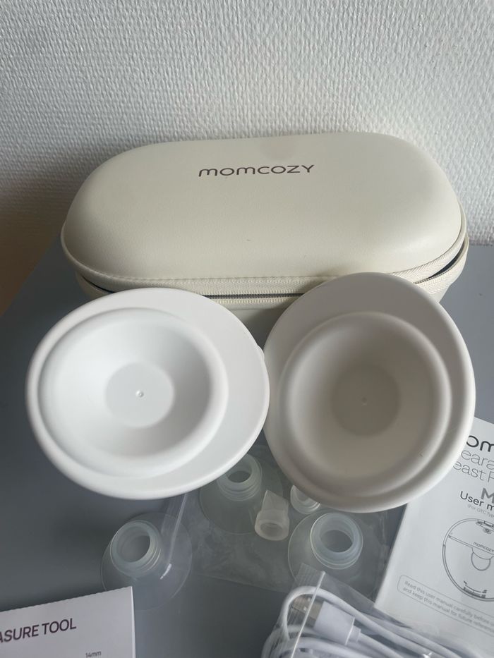 Tire-lait Momcozy M5 + sachets de conservation - photo numéro 2
