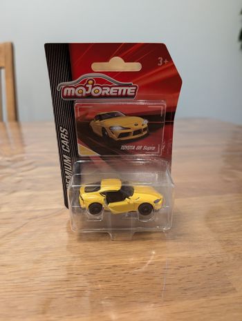 Petite voiture 7 cm Toyota GR Supra
Majorette