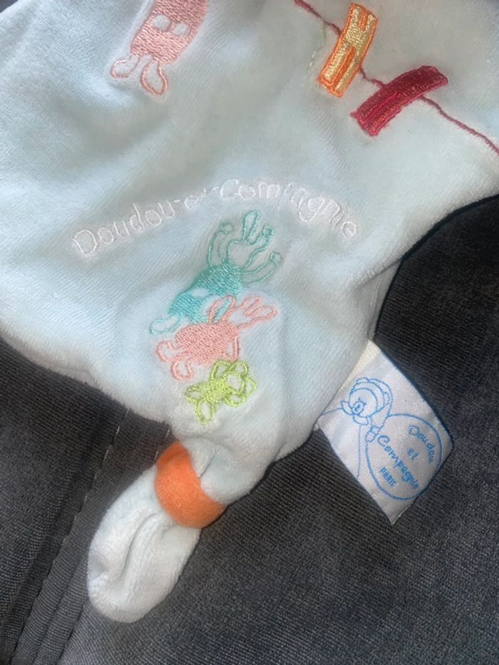 Doudou et Compagnie Marionnette Lapin bleu Et Son Petit Doudou Lapin - photo numéro 4