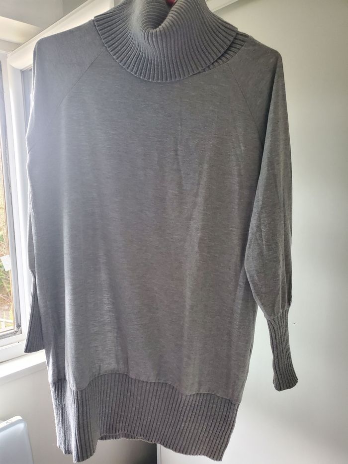 Pull sweat - photo numéro 2