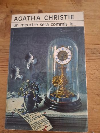 Livre Un Meurtre Sera commis le, Agatha Christie