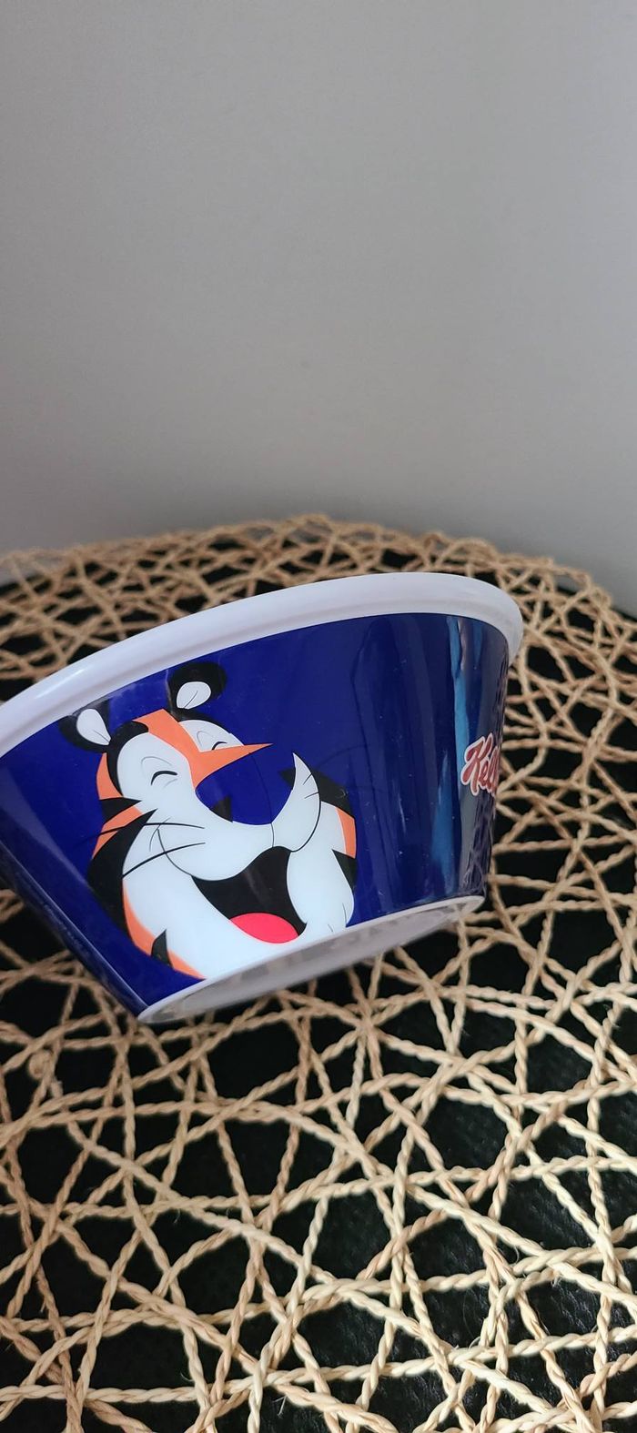 Bol de céréales Frosties Tony the Tiger de Kellogg's vintage avec paille - photo numéro 2