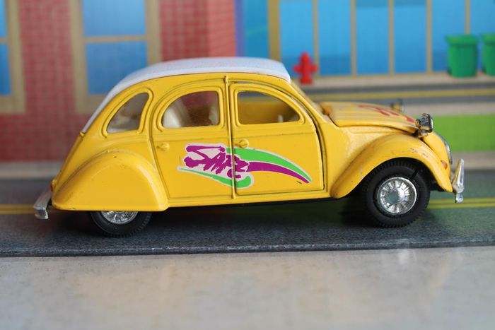 Welly Citroën 2 CV - photo numéro 6