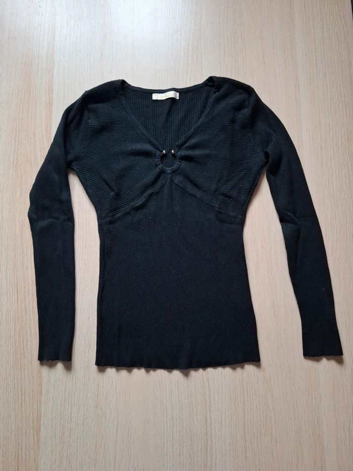 Pull noir