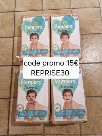 192 couches Pampers Harmonie taille 2