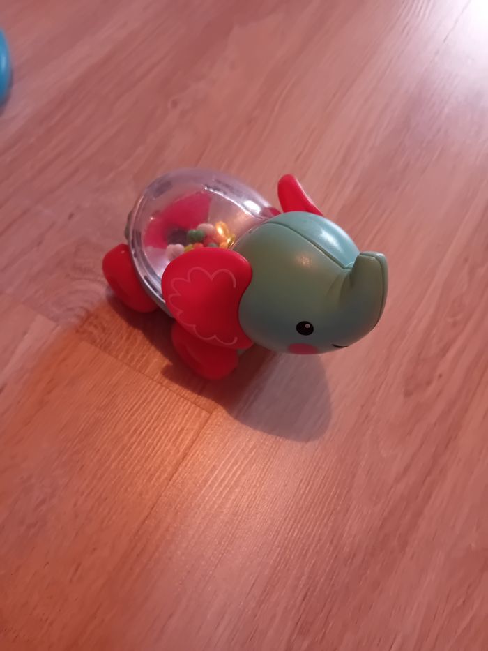 Voiture - photo numéro 2