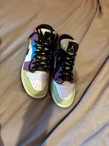 Jordan 1 mid multicolore