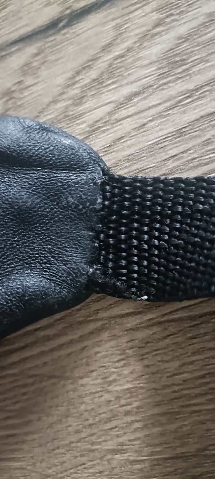 Sac banane en cuir noir plat - photo numéro 2