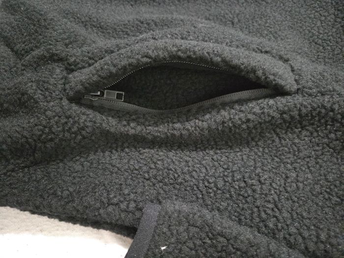 Veste sherpa Polaire logo Disneyland Paris taille XxL + 1 goodies Disney offert - photo numéro 8