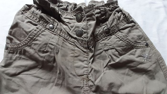 Short kaki - photo numéro 3