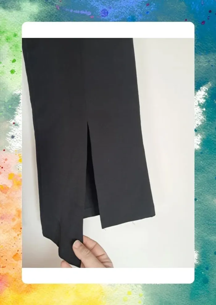 Elegant pantalon patte d'éléphant et fendu sur le bas - photo numéro 2