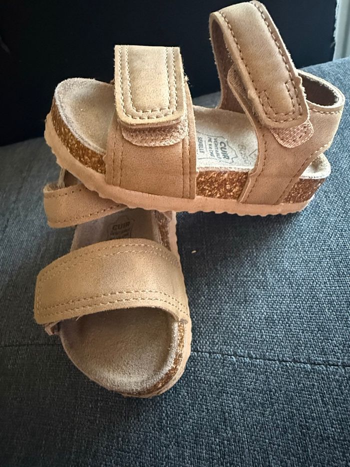 Sandales - photo numéro 2