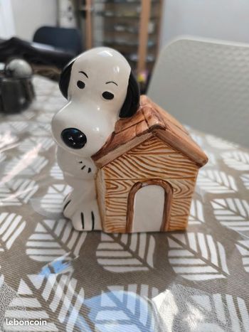 Tirelire snoopy